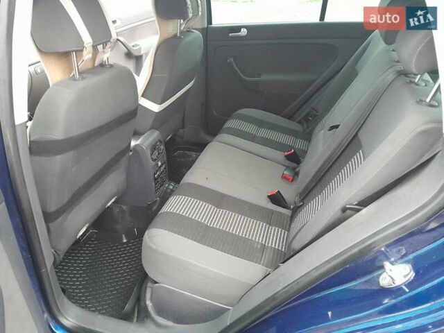 Синий Фольксваген Гольф Плюс, объемом двигателя 1.6 л и пробегом 218 тыс. км за 6750 $, фото 15 на Automoto.ua