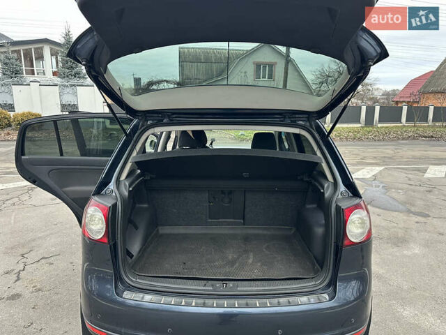 Синій Фольксваген Golf Plus, об'ємом двигуна 1.6 л та пробігом 217 тис. км за 5999 $, фото 22 на Automoto.ua