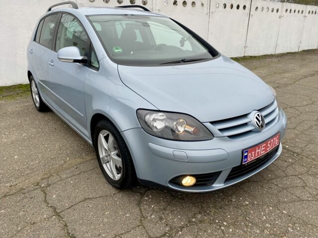 Синий Фольксваген Гольф Плюс, объемом двигателя 1.4 л и пробегом 200 тыс. км за 7500 $, фото 6 на Automoto.ua