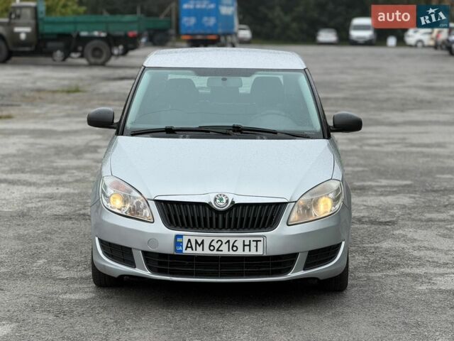 Синій Фольксваген Golf Plus, об'ємом двигуна 1.39 л та пробігом 240 тис. км за 6200 $, фото 14 на Automoto.ua