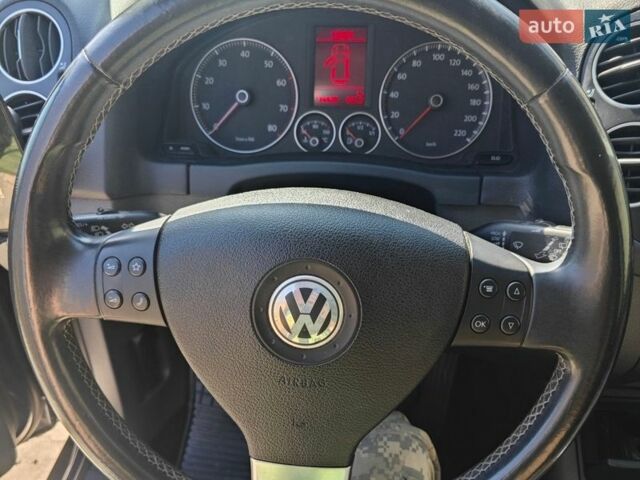 Синій Фольксваген Golf Plus, об'ємом двигуна 1.4 л та пробігом 186 тис. км за 5900 $, фото 8 на Automoto.ua