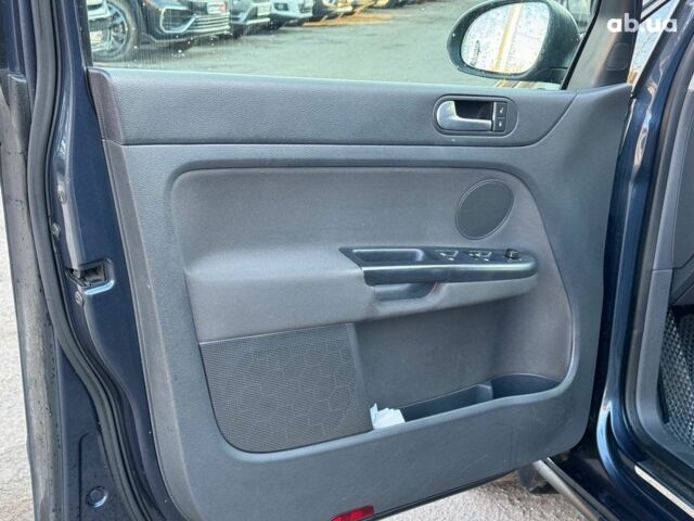 Синій Фольксваген Golf Plus, об'ємом двигуна 1.6 л та пробігом 215 тис. км за 7490 $, фото 11 на Automoto.ua