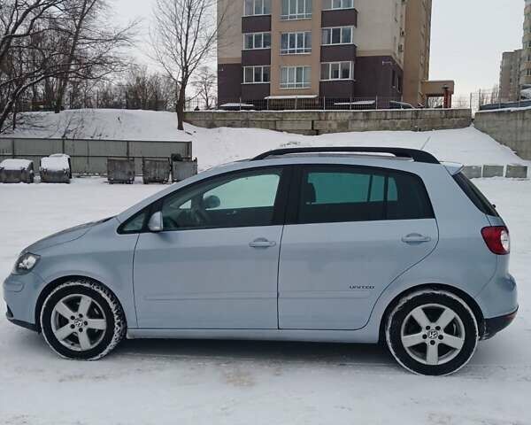 Синий Фольксваген Гольф Плюс, объемом двигателя 1.4 л и пробегом 170 тыс. км за 7800 $, фото 13 на Automoto.ua