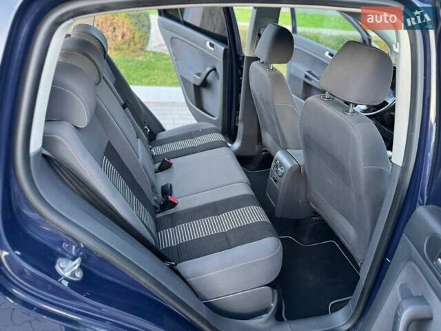 Синий Фольксваген Гольф Плюс, объемом двигателя 1.98 л и пробегом 215 тыс. км за 5999 $, фото 31 на Automoto.ua