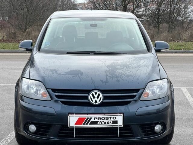 Синий Фольксваген Гольф Плюс, объемом двигателя 1.4 л и пробегом 180 тыс. км за 6350 $, фото 2 на Automoto.ua