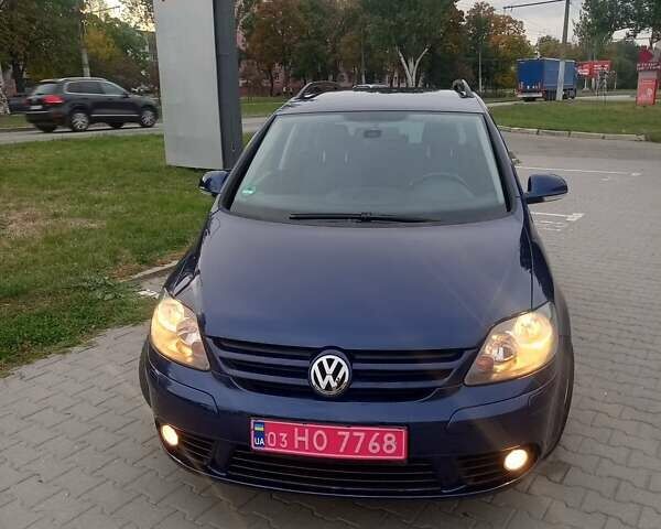 Синій Фольксваген Golf Plus, об'ємом двигуна 1.6 л та пробігом 167 тис. км за 7150 $, фото 8 на Automoto.ua