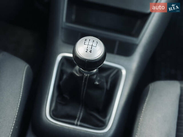 Синий Фольксваген Гольф Плюс, объемом двигателя 1.6 л и пробегом 174 тыс. км за 6350 $, фото 68 на Automoto.ua