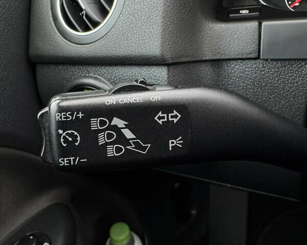 Синий Фольксваген Гольф Плюс, объемом двигателя 1.4 л и пробегом 173 тыс. км за 8400 $, фото 60 на Automoto.ua