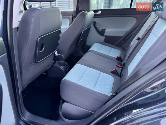 Синій Фольксваген Golf Plus, об'ємом двигуна 1.6 л та пробігом 219 тис. км за 7790 $, фото 14 на Automoto.ua