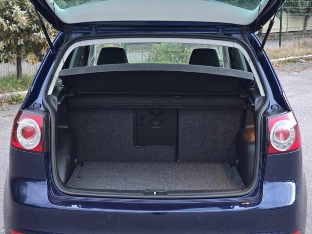 Синий Фольксваген Гольф Плюс, объемом двигателя 1.2 л и пробегом 173 тыс. км за 6999 $, фото 6 на Automoto.ua