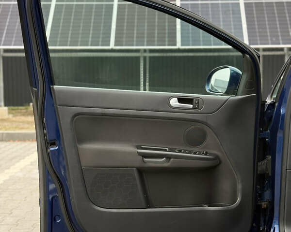 Синій Фольксваген Golf Plus, об'ємом двигуна 1.4 л та пробігом 174 тис. км за 8500 $, фото 42 на Automoto.ua