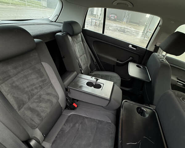 Синий Фольксваген Гольф Плюс, объемом двигателя 1.4 л и пробегом 173 тыс. км за 8400 $, фото 74 на Automoto.ua