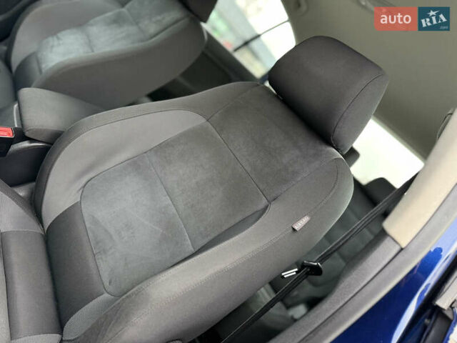 Синій Фольксваген Golf Plus, об'ємом двигуна 1.4 л та пробігом 174 тис. км за 8500 $, фото 46 на Automoto.ua