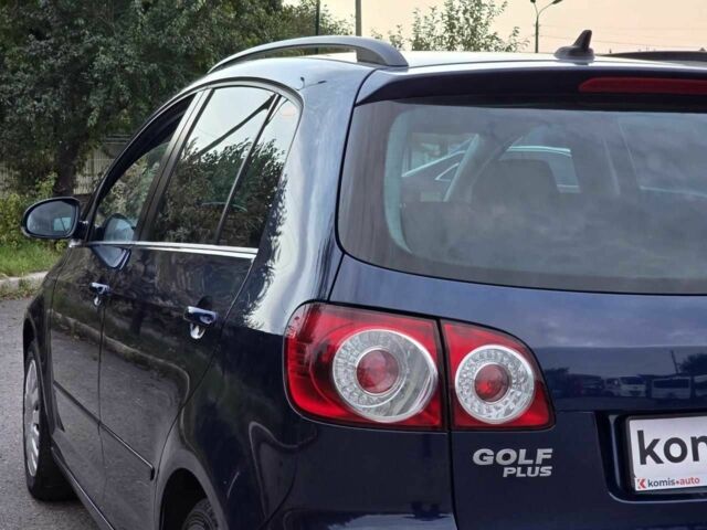 Синий Фольксваген Гольф Плюс, объемом двигателя 1.2 л и пробегом 173 тыс. км за 6999 $, фото 4 на Automoto.ua