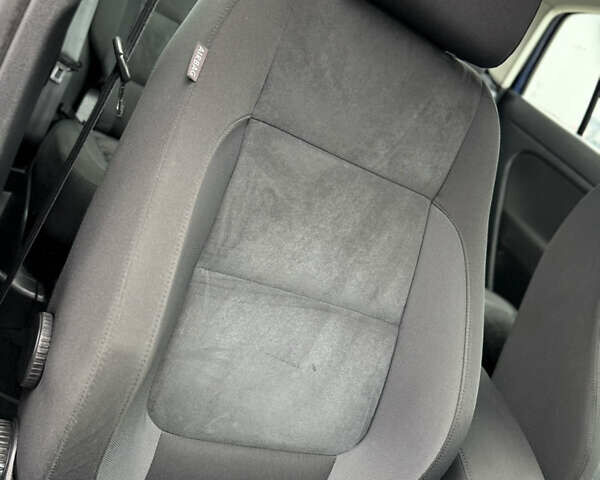 Синій Фольксваген Golf Plus, об'ємом двигуна 1.4 л та пробігом 174 тис. км за 8500 $, фото 95 на Automoto.ua