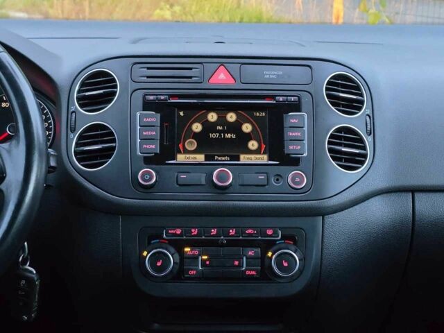 Синий Фольксваген Гольф Плюс, объемом двигателя 1.2 л и пробегом 173 тыс. км за 6999 $, фото 14 на Automoto.ua