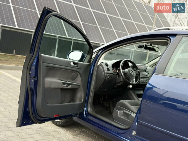 Синій Фольксваген Golf Plus, об'ємом двигуна 1.4 л та пробігом 174 тис. км за 8500 $, фото 41 на Automoto.ua