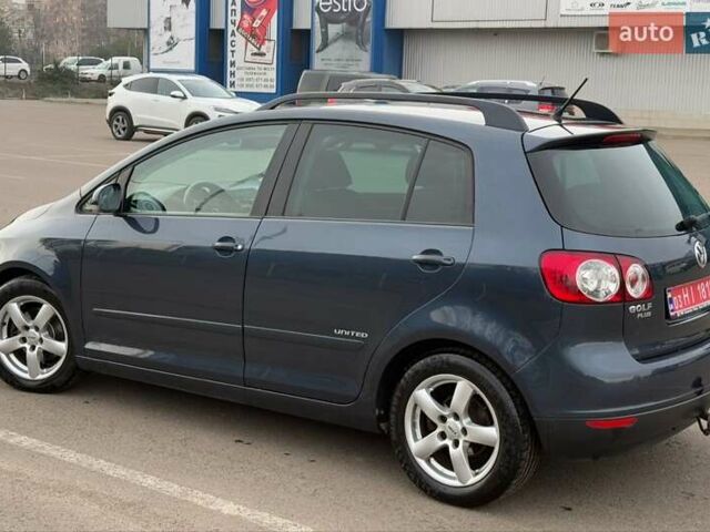 Синий Фольксваген Гольф Плюс, объемом двигателя 1.4 л и пробегом 158 тыс. км за 5699 $, фото 6 на Automoto.ua