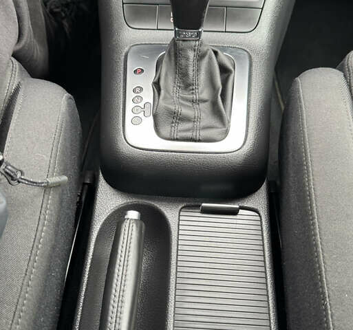 Синий Фольксваген Гольф Плюс, объемом двигателя 1.4 л и пробегом 173 тыс. км за 8400 $, фото 64 на Automoto.ua