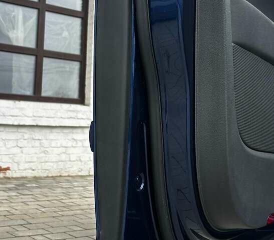 Синий Фольксваген Гольф Плюс, объемом двигателя 1.6 л и пробегом 238 тыс. км за 6850 $, фото 74 на Automoto.ua