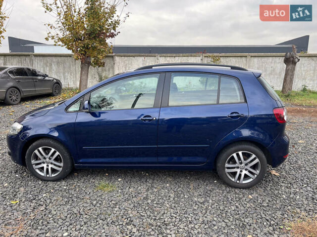 Синий Фольксваген Гольф Плюс, объемом двигателя 1.4 л и пробегом 220 тыс. км за 7200 $, фото 4 на Automoto.ua