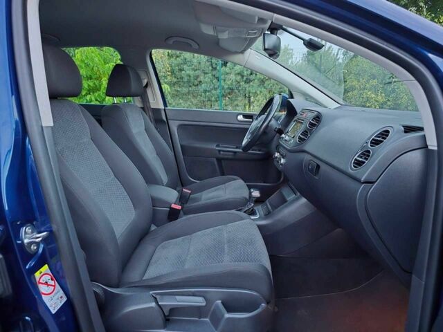 Синий Фольксваген Гольф Плюс, объемом двигателя 1.2 л и пробегом 173 тыс. км за 6999 $, фото 23 на Automoto.ua