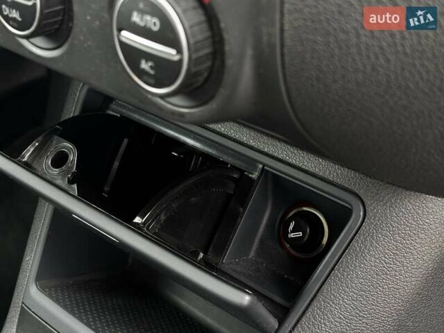 Синий Фольксваген Гольф Плюс, объемом двигателя 1.6 л и пробегом 238 тыс. км за 6850 $, фото 104 на Automoto.ua