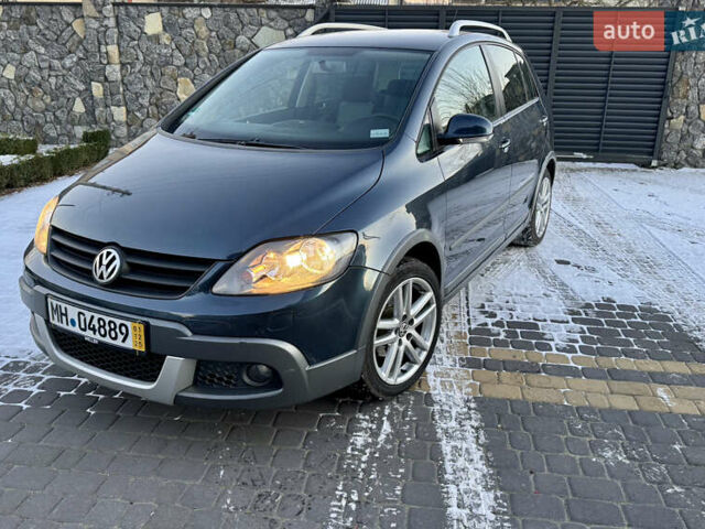 Синій Фольксваген Golf Plus, об'ємом двигуна 1.6 л та пробігом 219 тис. км за 7790 $, фото 5 на Automoto.ua