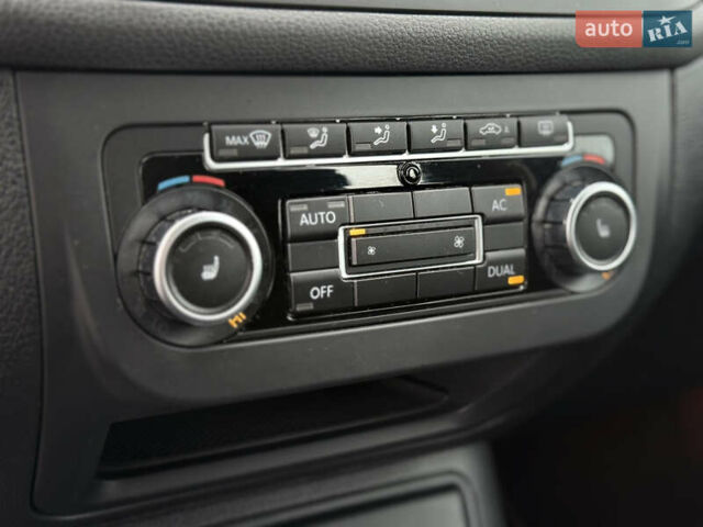 Синій Фольксваген Golf Plus, об'ємом двигуна 1.4 л та пробігом 174 тис. км за 8500 $, фото 61 на Automoto.ua