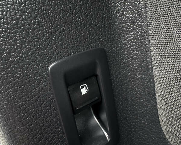 Синий Фольксваген Гольф Плюс, объемом двигателя 1.4 л и пробегом 173 тыс. км за 8400 $, фото 47 на Automoto.ua