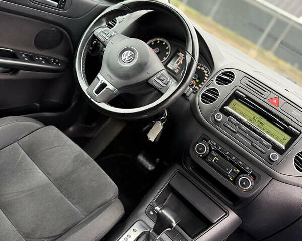 Синій Фольксваген Golf Plus, об'ємом двигуна 1.4 л та пробігом 174 тис. км за 8500 $, фото 104 на Automoto.ua