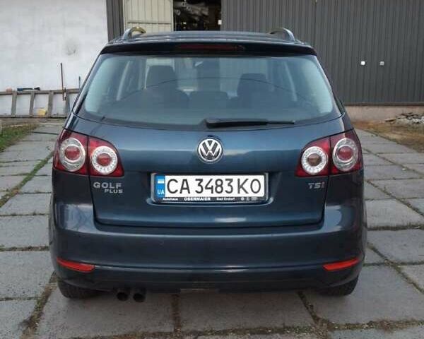 Синий Фольксваген Гольф Плюс, объемом двигателя 1.4 л и пробегом 208 тыс. км за 7950 $, фото 4 на Automoto.ua