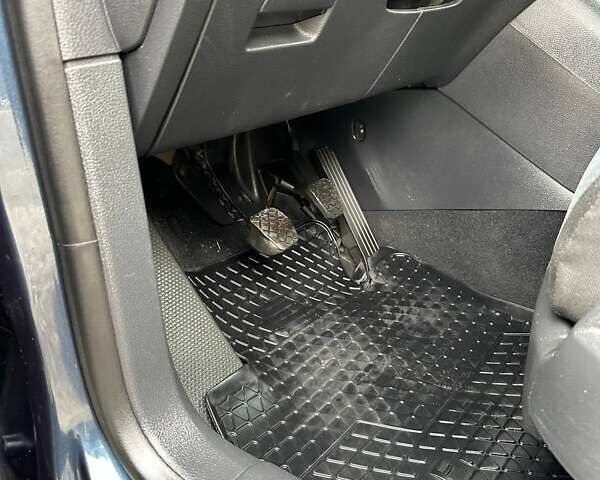 Синий Фольксваген Гольф Плюс, объемом двигателя 0 л и пробегом 218 тыс. км за 7950 $, фото 35 на Automoto.ua