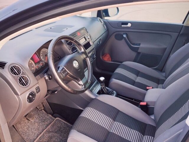 Синий Фольксваген Гольф Плюс, объемом двигателя 1.4 л и пробегом 158 тыс. км за 5550 $, фото 20 на Automoto.ua