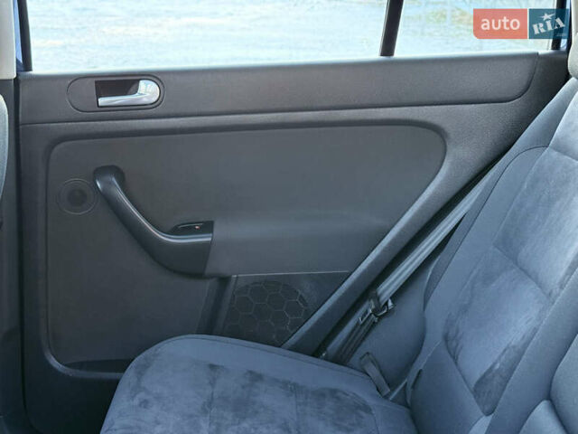 Синій Фольксваген Golf Plus, об'ємом двигуна 1.4 л та пробігом 174 тис. км за 8300 $, фото 92 на Automoto.ua