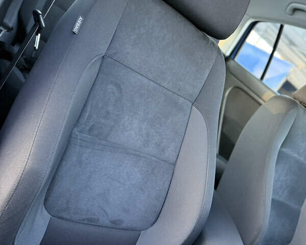 Синій Фольксваген Golf Plus, об'ємом двигуна 1.4 л та пробігом 174 тис. км за 8300 $, фото 114 на Automoto.ua