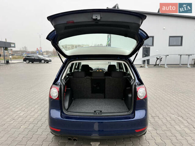 Синій Фольксваген Golf Plus, об'ємом двигуна 1.4 л та пробігом 174 тис. км за 8500 $, фото 105 на Automoto.ua
