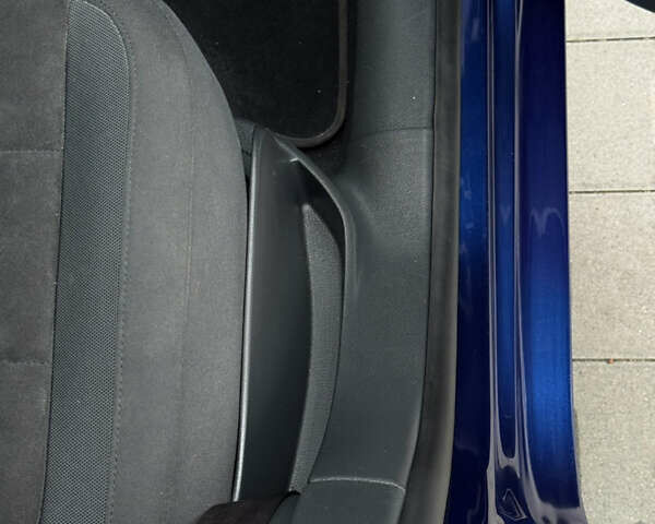 Синій Фольксваген Golf Plus, об'ємом двигуна 1.4 л та пробігом 174 тис. км за 8500 $, фото 88 на Automoto.ua