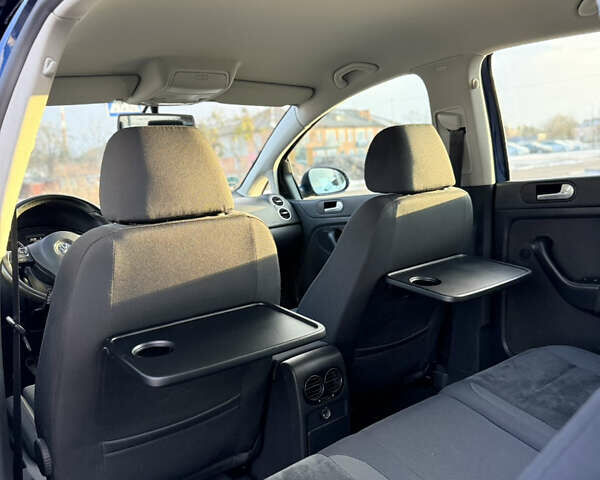 Синій Фольксваген Golf Plus, об'ємом двигуна 1.4 л та пробігом 174 тис. км за 8300 $, фото 87 на Automoto.ua