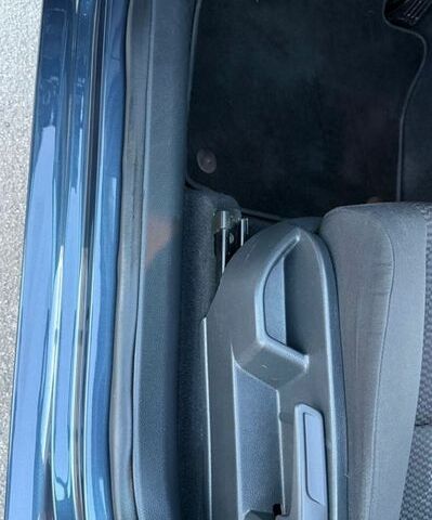 Синий Фольксваген Гольф Плюс, объемом двигателя 1.6 л и пробегом 172 тыс. км за 8999 $, фото 76 на Automoto.ua