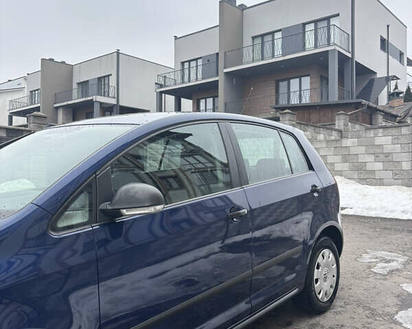 Синій Фольксваген Golf Plus, об'ємом двигуна 1.6 л та пробігом 229 тис. км за 5850 $, фото 4 на Automoto.ua