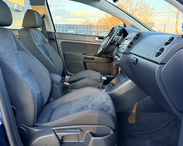 Синій Фольксваген Golf Plus, об'ємом двигуна 1.4 л та пробігом 174 тис. км за 8300 $, фото 112 на Automoto.ua