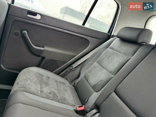 Синій Фольксваген Golf Plus, об'ємом двигуна 1.4 л та пробігом 174 тис. км за 8500 $, фото 74 на Automoto.ua