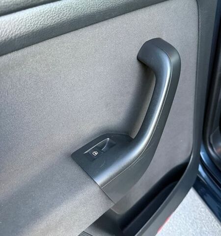 Синий Фольксваген Гольф Плюс, объемом двигателя 1.6 л и пробегом 172 тыс. км за 8888 $, фото 56 на Automoto.ua