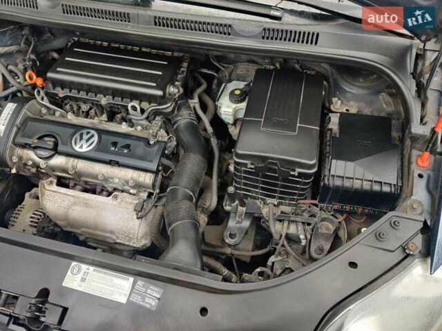 Синий Фольксваген Гольф Плюс, объемом двигателя 1.39 л и пробегом 205 тыс. км за 7500 $, фото 12 на Automoto.ua