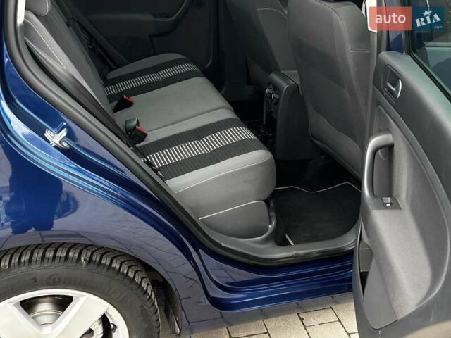 Синий Фольксваген Гольф Плюс, объемом двигателя 1.6 л и пробегом 238 тыс. км за 6850 $, фото 91 на Automoto.ua