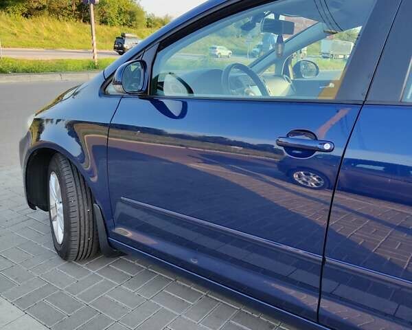 Синій Фольксваген Golf Plus, об'ємом двигуна 1.2 л та пробігом 256 тис. км за 7100 $, фото 2 на Automoto.ua