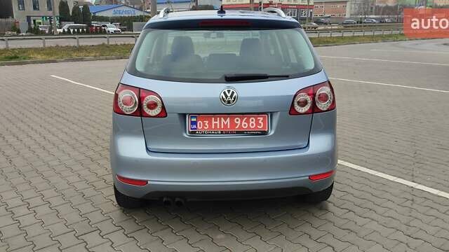 Синий Фольксваген Гольф Плюс, объемом двигателя 1.4 л и пробегом 152 тыс. км за 9300 $, фото 5 на Automoto.ua