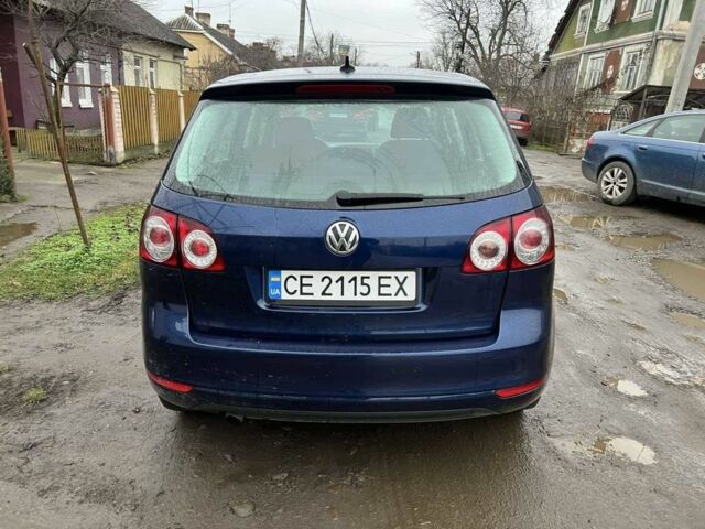 Синий Фольксваген Гольф Плюс, объемом двигателя 1.6 л и пробегом 331 тыс. км за 6500 $, фото 4 на Automoto.ua