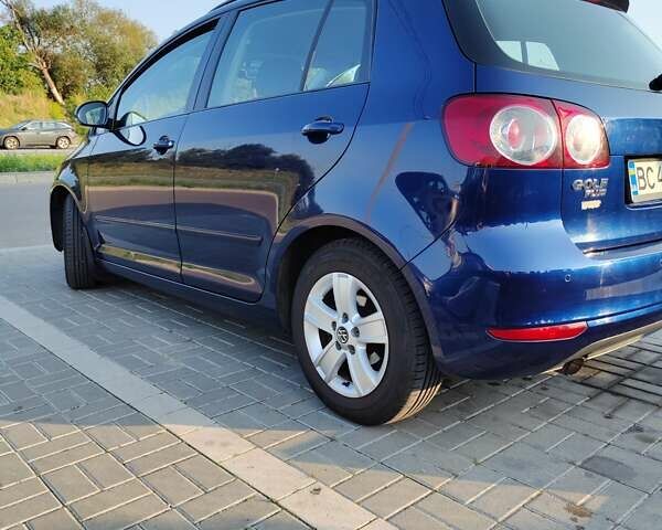 Синій Фольксваген Golf Plus, об'ємом двигуна 1.2 л та пробігом 256 тис. км за 7100 $, фото 4 на Automoto.ua